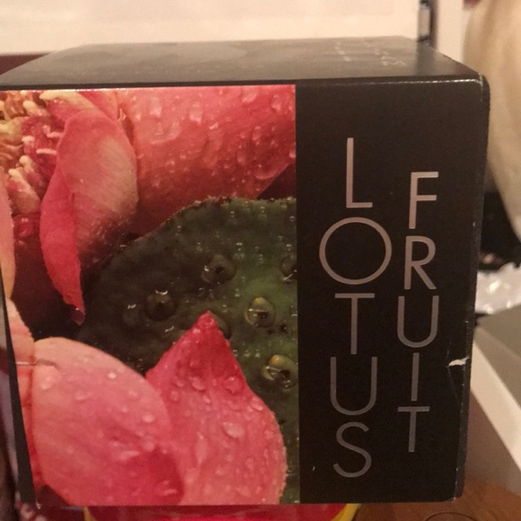 Jeff Leatham candle NWT - Picture 1 of 3